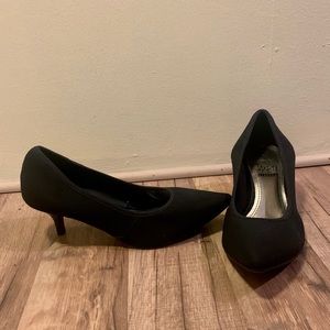 Impo Stretch Heels